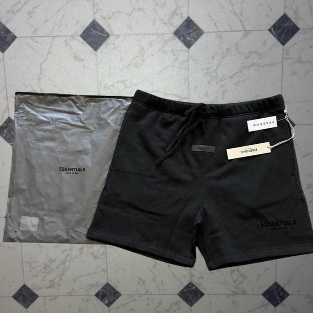 Fear of God Essentials Stretch Limo/Black XL Shorts NWT